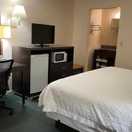 Slumber Inn Harrisonville Екстер'єр фото